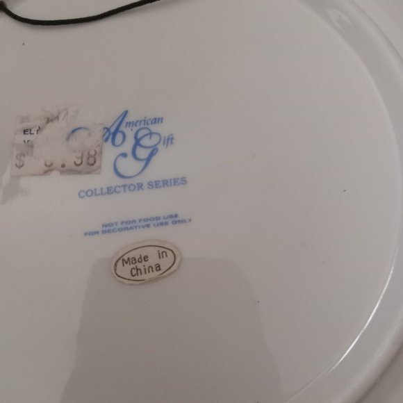 Vintage Religious Wall Plate - Picture 2 of 3